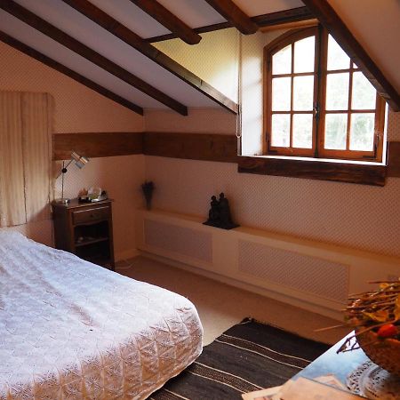 La Grange Bed & Breakfast Alluyes Екстериор снимка
